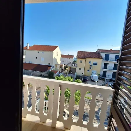 דירה Esto - One Bedroom With Balcony 2 ביוגראד נה מורו