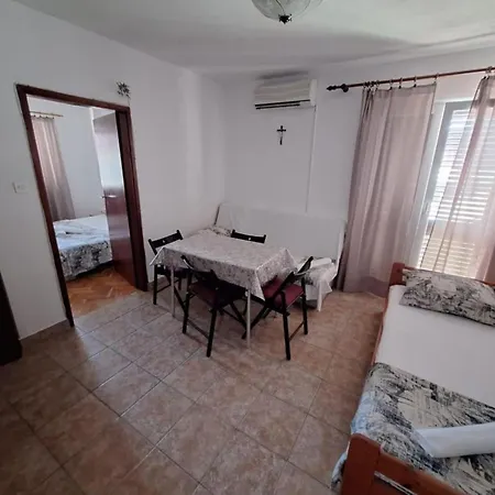 Esto - One Bedroom With Balcony 2 * ביוגראד נה מורו
