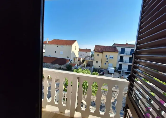 Апартаменты Esto - One Bedroom With Balcony 2 Биоград-на-Мору