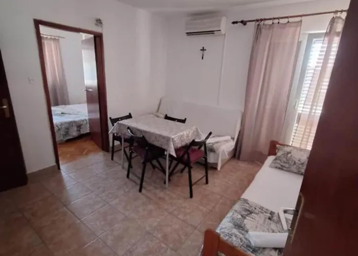 Esto - One Bedroom With Balcony 2 Биоград-на-Мору