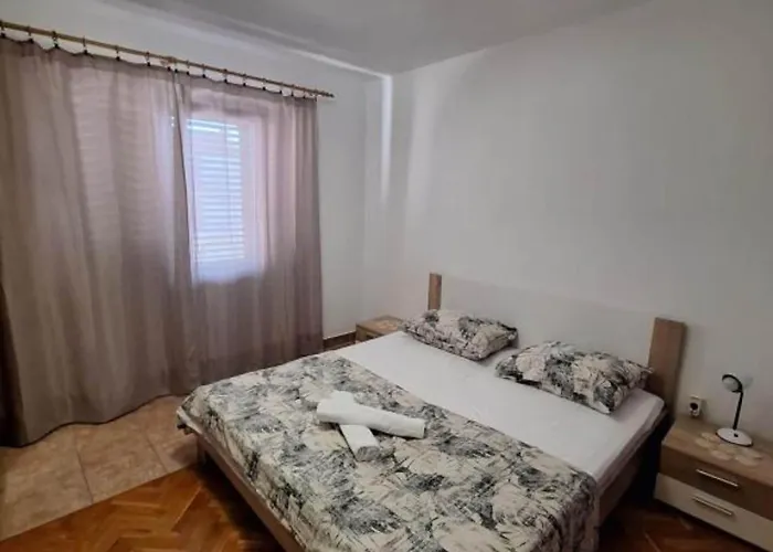 Esto - One Bedroom With Balcony 2 * ביוגראד נה מורו